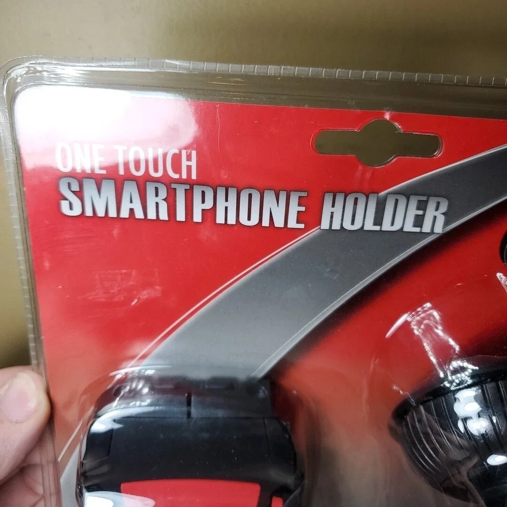 Allison OS Car Smartphone Holder Universal Black Red Suction Mount 95-0475